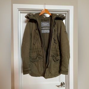 Abercrombie & Fitch Winter Jacket in Army Green